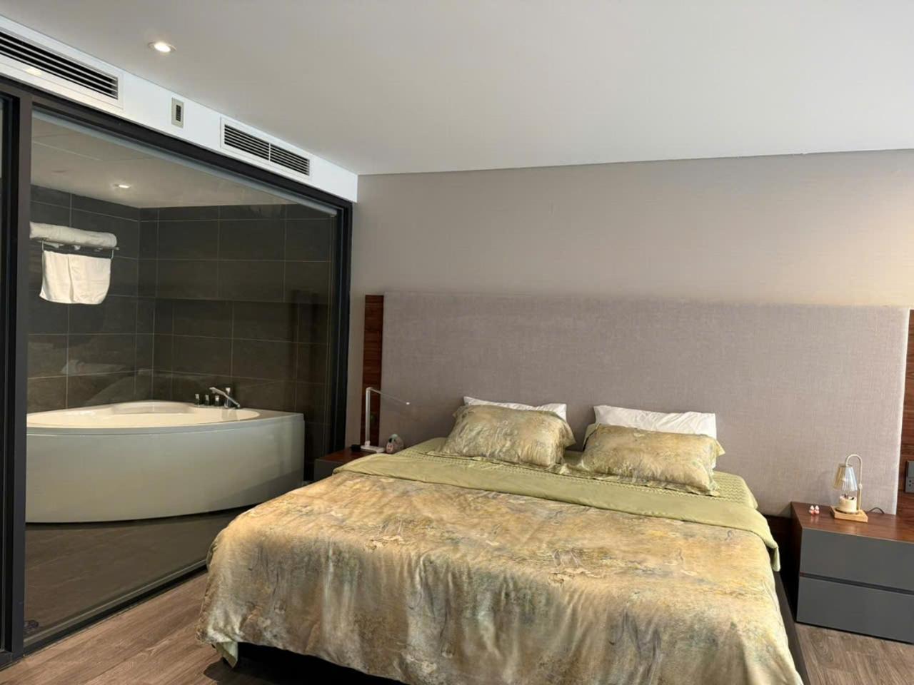 Pentstudio West Căn hộ Hà Nội